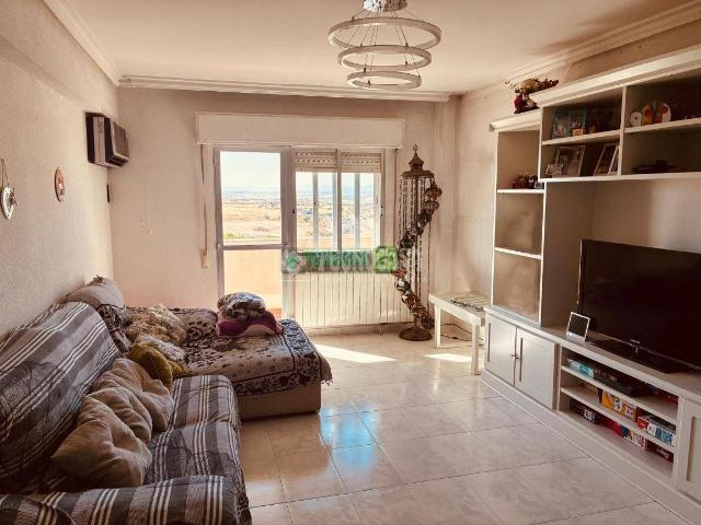 Piso en venta en Olías Del Rey, Castilla-La Mancha