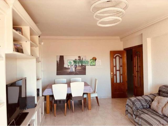 Piso en venta en Olías Del Rey, Castilla-La Mancha