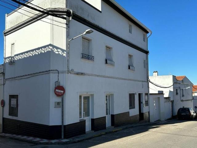 Piso en venta en Oliva De La Frontera