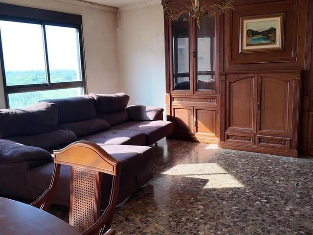 Piso en venta en Oliva, València / Valencia