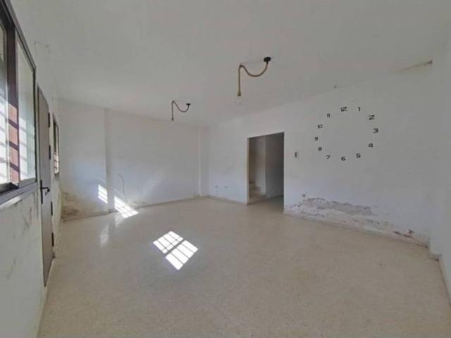 Piso en venta en Olivares, Andalucía