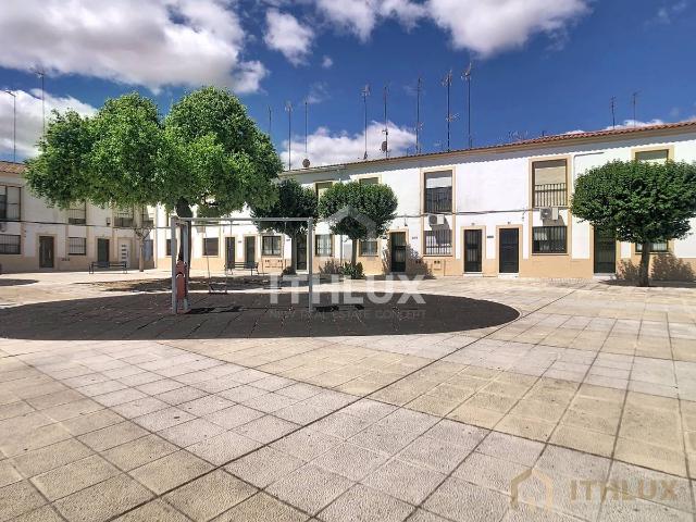 Piso en venta en Avenida de la Quinta de San Juan, Llanos de Olivenza
