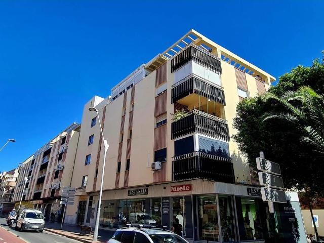 Piso en venta en Almería, Andalucía