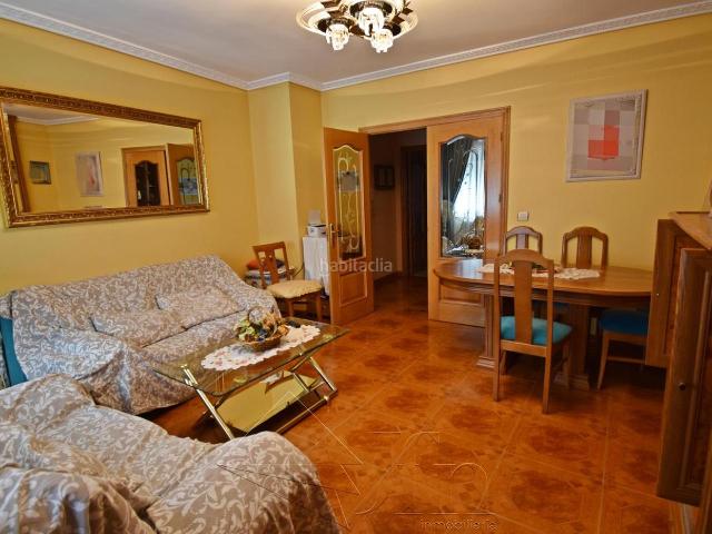 Piso en venta en Olmedo, Urbanización El Caballero