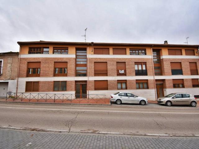 Piso en venta en Olmedo De Camaces, Castilla y León