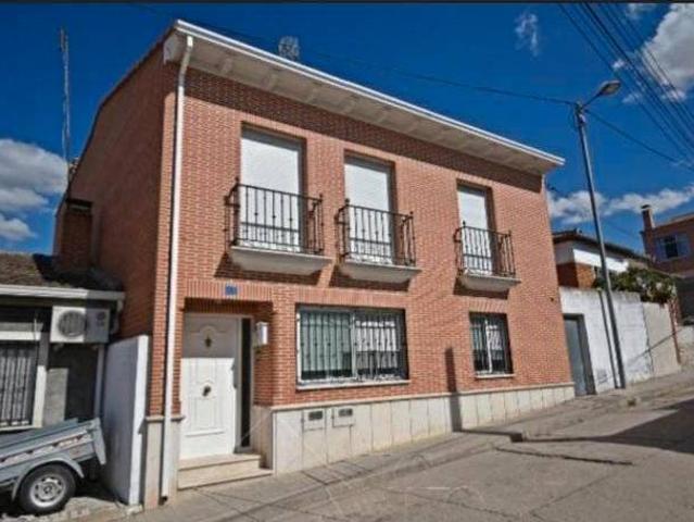 Piso en venta en Olmedo, Urbanización El Caballero