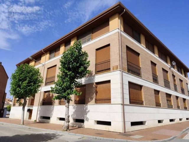 Piso en venta en Olmedo De Camaces, Castilla y León