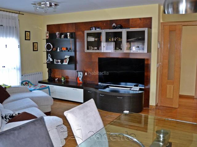 Piso en venta en Olmedo, Urbanización El Caballero