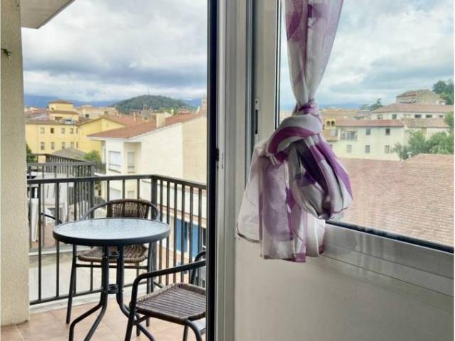 Piso en venta en Olot, Malagrida Piso en venta en Olot, Malagrida