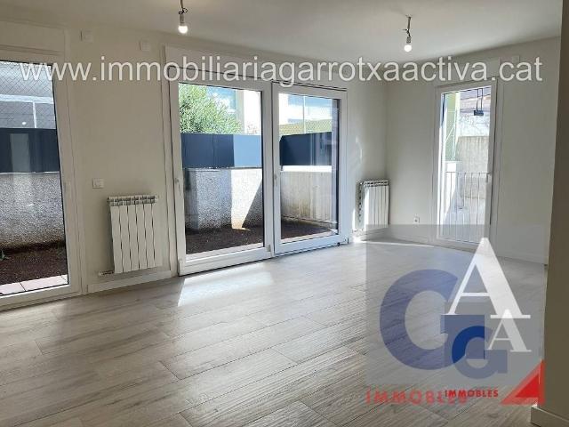 Piso en venta en Olot, Malagrida