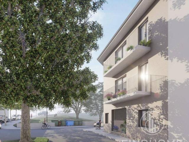Piso en venta en Olot, Malagrida