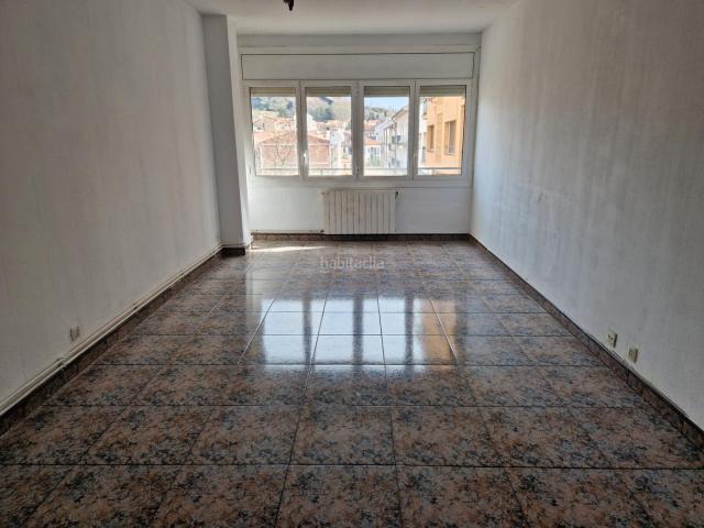 Piso en venta en Olot, Sant Pere Màrtir