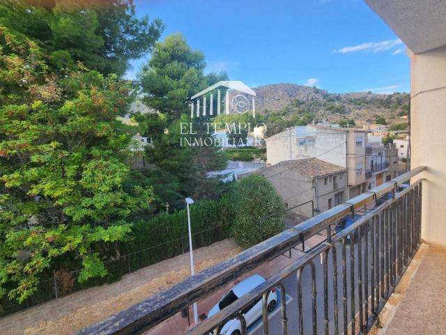 Piso en venta en Onil, Alacant / Alicante