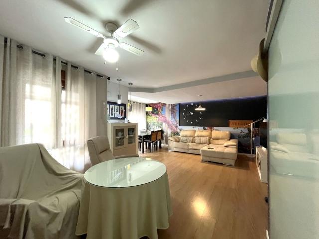 Piso en venta en la Vila, Ontinyent