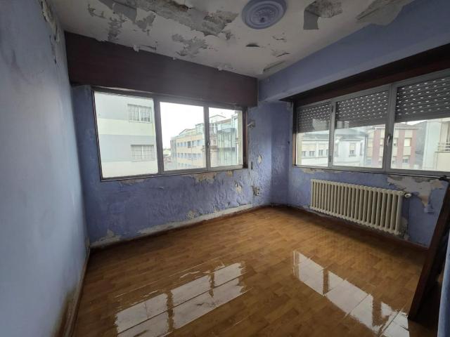 Piso en venta en Ordes, Galicia