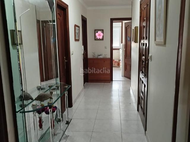 Piso en venta en Ordes, Galicia