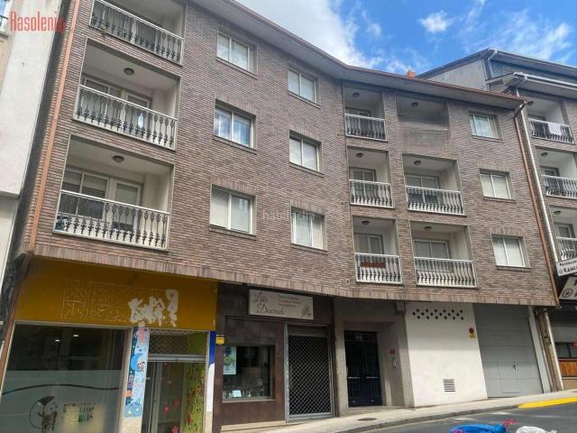 Piso en venta en Ordes, Galicia