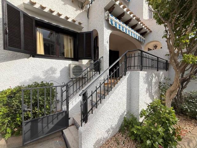 Piso en venta en Urbanización La Zenia II, el Baix Segura / La Vega Baja