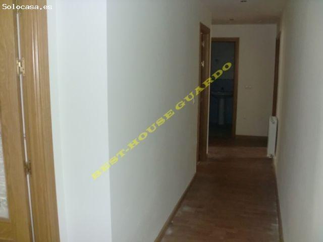 Piso en venta en Guardo, Castilla y León