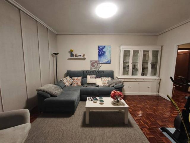 Piso en venta en Ourense, Galicia