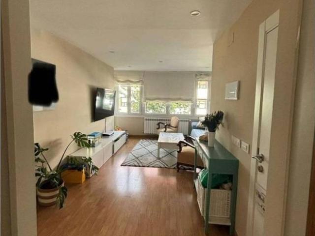 Piso en venta en As Lagoas, Ourense