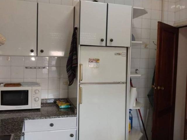 Piso en venta en Montealegre, Ourense