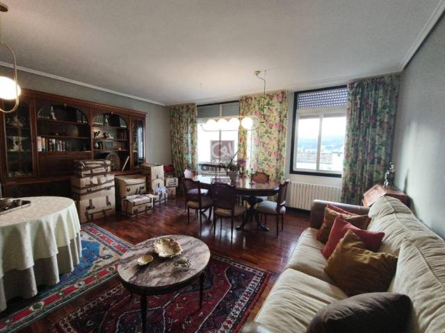 Piso en venta en Gomesende, Ourense