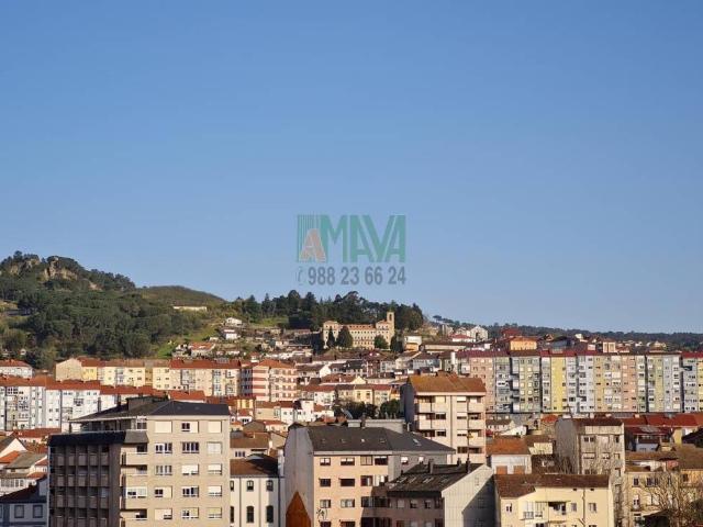 Piso en venta en Ourense, Galicia