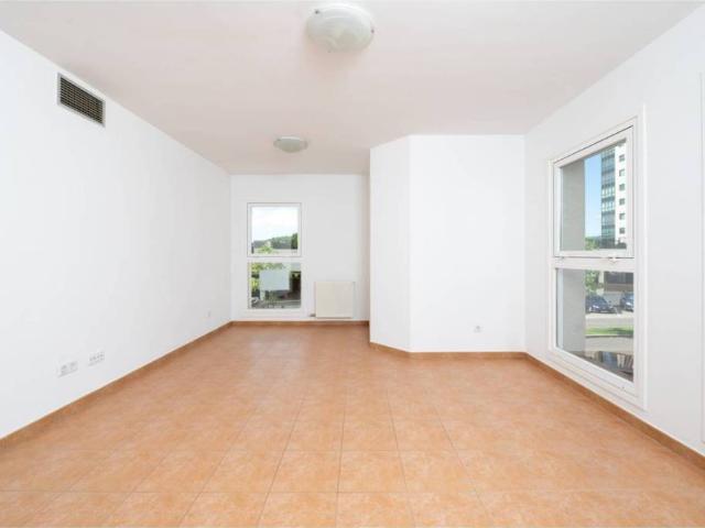 Piso en venta en Mariñamansa, Ourense