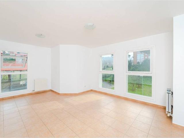 Piso en venta en Ourense, Galicia