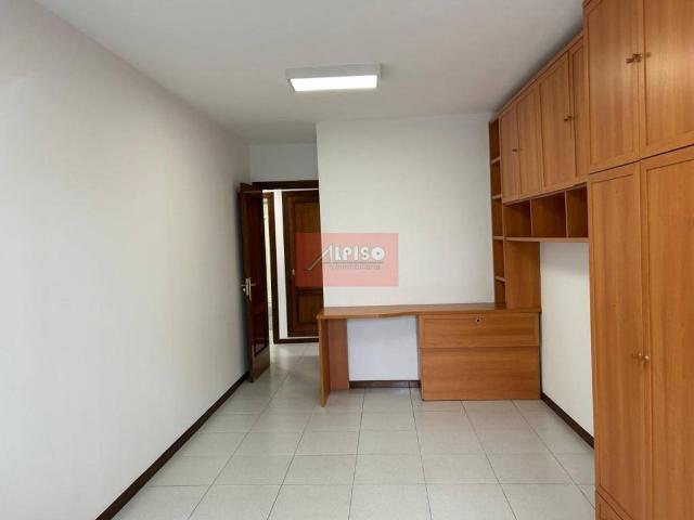 Piso en venta en Ourense, Galicia