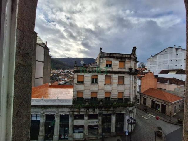 Piso en venta en Ourense, Galicia