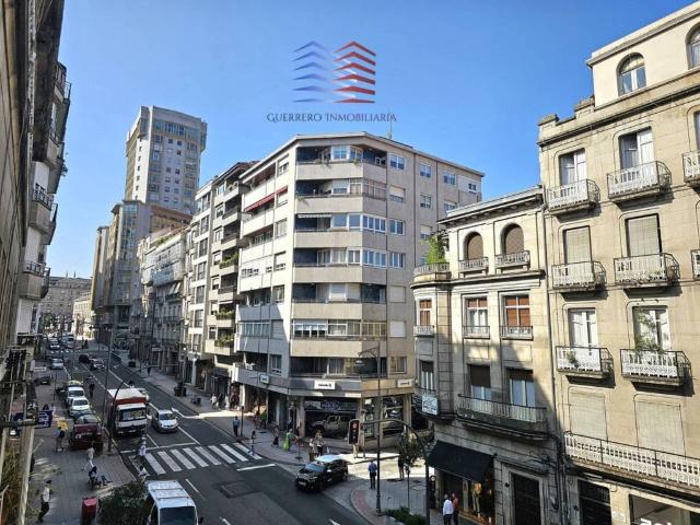 Piso en venta en Ourense, Galicia
