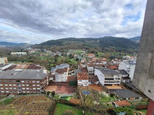 Piso en venta en Ourense, Galicia