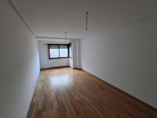 Piso en venta en Ourense