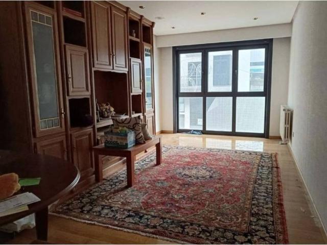 Piso en venta en O Posío, Ourense