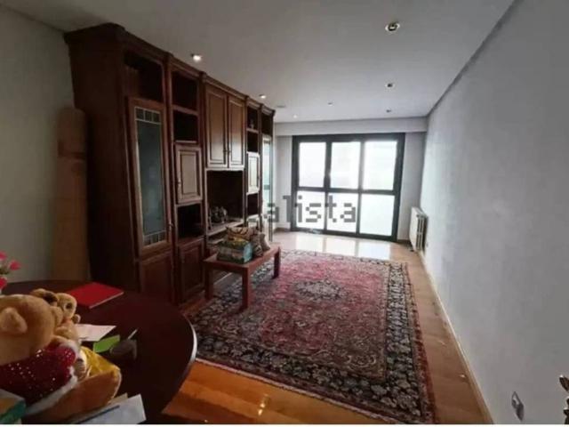 Piso en venta en O Posío, Ourense