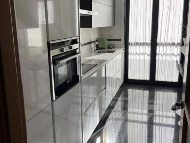 Piso en venta en Ourense, Casco Vello