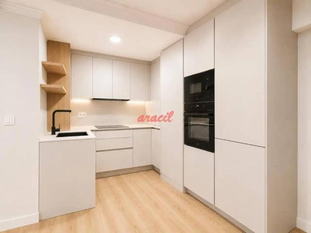 Piso en venta en Ourense, Galicia