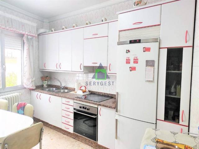 Piso en venta en Ourense, Galicia