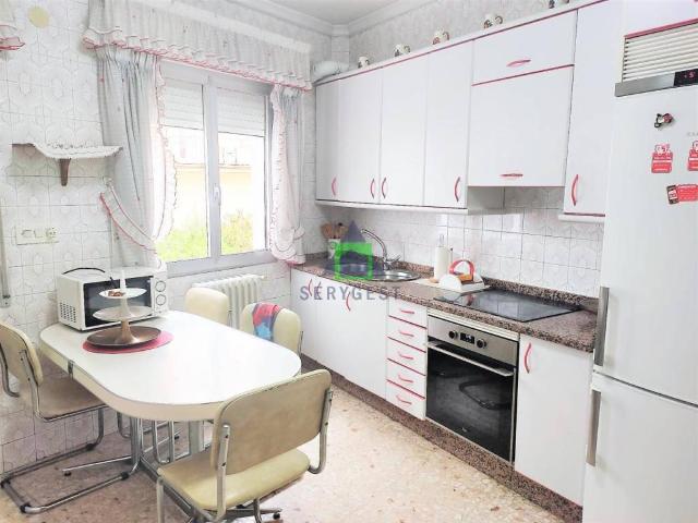 Piso en venta en Ourense, Galicia