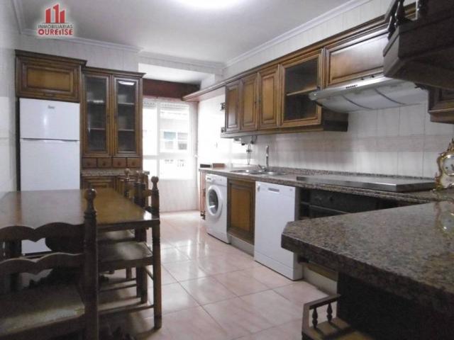 Piso en venta en Ourense, Galicia