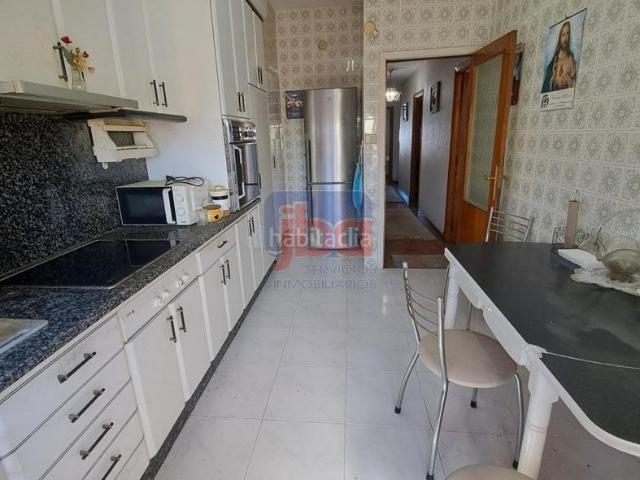 Piso en venta en Centro, Ourense