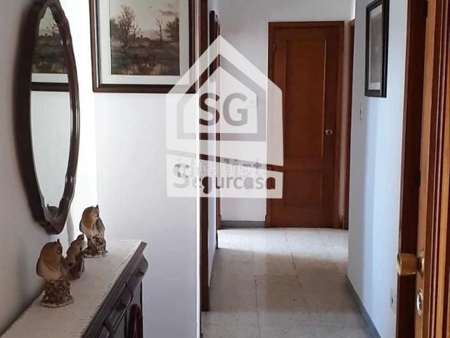 Piso en venta en Centro, Ourense