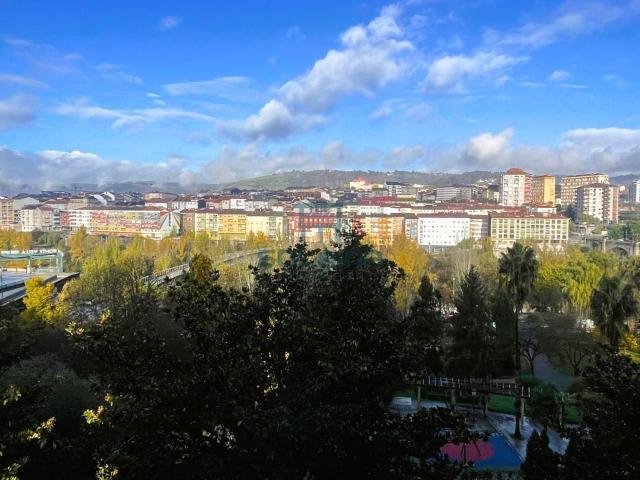 Piso en venta en Centro, Ourense