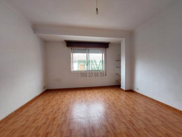 Piso en venta en Centro, Ourense