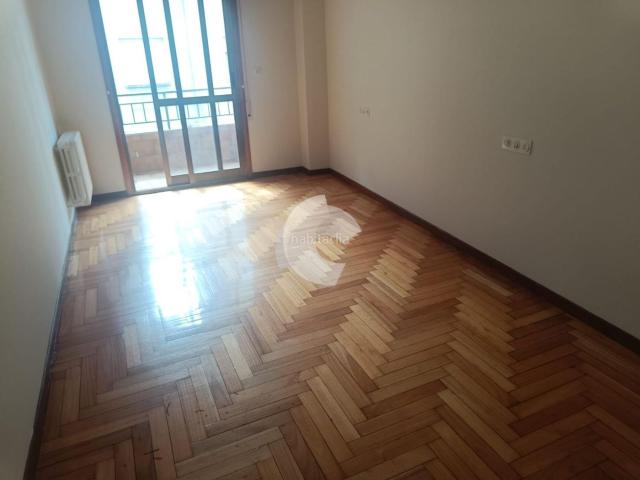 Piso en venta en Centro, Ourense