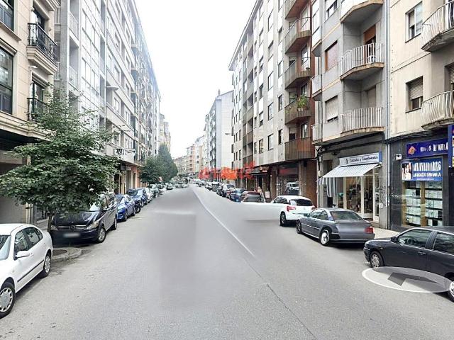 Piso en venta en Centro, Ourense