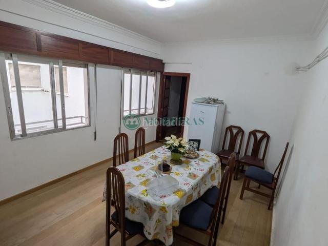 Piso en venta en Centro, Ourense