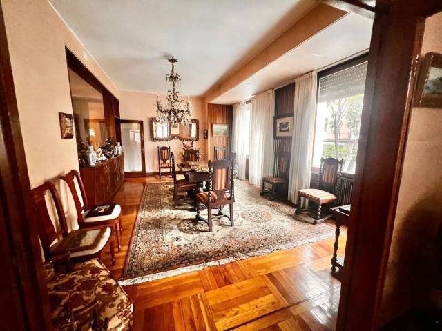 Piso en venta en Oviedo, Centro